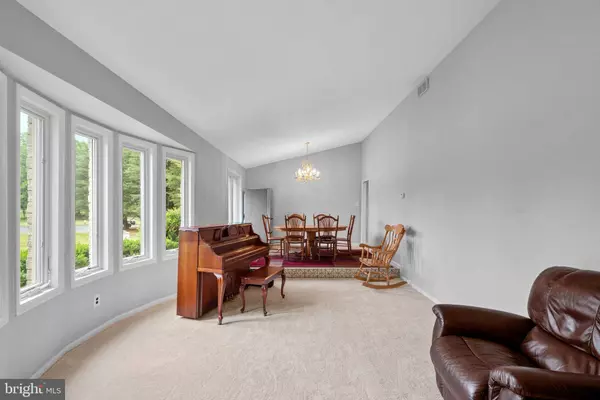 3560 COUNTRYSIDE DR, Glenwood, MD 21738