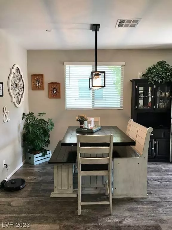 6434 Silver Estates Avenue, North Las Vegas, NV 89086