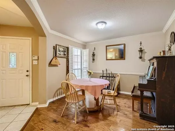 26023 UPTON CRK, San Antonio, TX 78260-2406