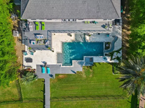 1941 LAKE ROBERTS LANDING DR, Winter Garden, FL 34787