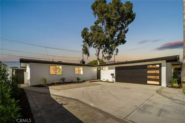 1415 W Dogwood AVE, Anaheim, CA 92801