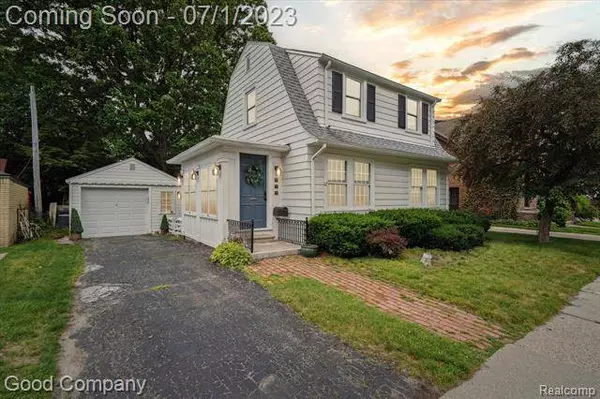 738 S PLEASANT Street, Royal Oak, MI 48067