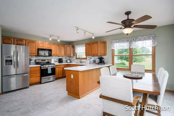 5833 Terrace Park Drive, Rockford, MI 49341