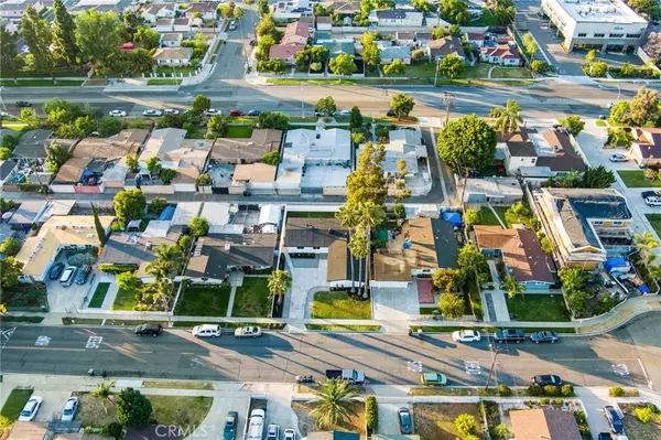 1415 W Dogwood AVE, Anaheim, CA 92801