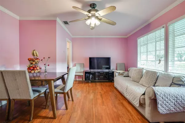 2000 Sunnybrook Lane, Garland, TX 75041