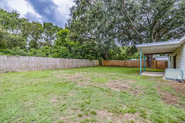 1107 SOUTHSIDE DR, Brandon, FL 33511