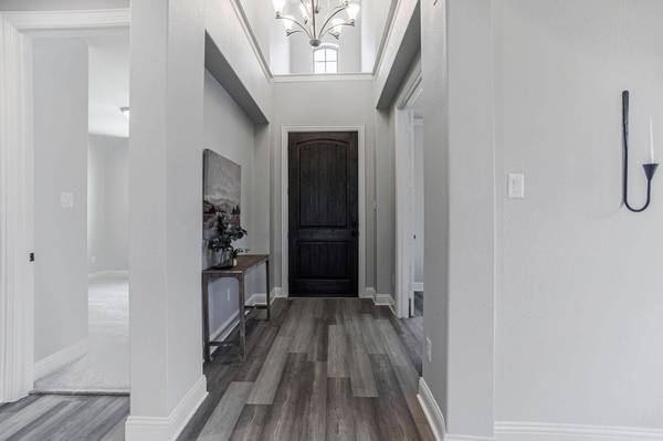 1906 Cedar Bluff Parkway, Mansfield, TX 76063