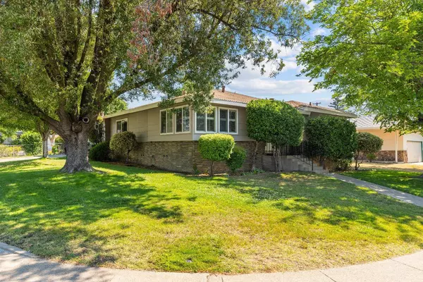 7561 Almondwood AVE, Citrus Heights, CA 95610
