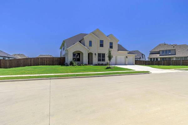 1906 Cedar Bluff Parkway, Mansfield, TX 76063