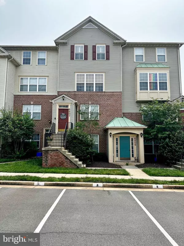 6807 STONE MAPLE TER, Centreville, VA 20121