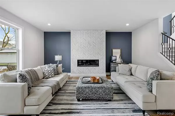 4228 MANKATO Avenue, Royal Oak, MI 48073