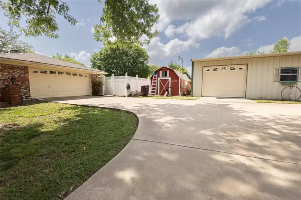 3482 Luella Road, Sherman, TX 75090