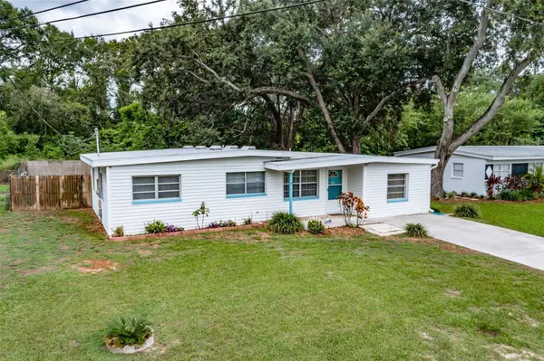 1107 SOUTHSIDE DR, Brandon, FL 33511