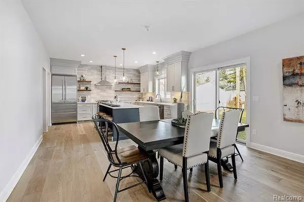 4228 MANKATO Avenue, Royal Oak, MI 48073