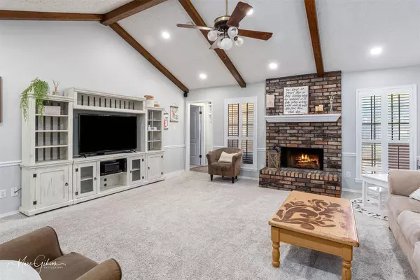 422 Homalot Drive, Shreveport, LA 71106