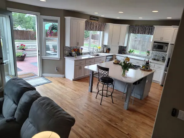 61186 Bonny Bridge, Bend, OR 97702