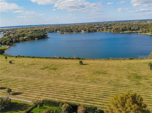 1748 LAKE TERRACE DR, Eustis, FL 32726