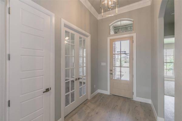 1247 Rainer Drive, Burleson, TX 76028