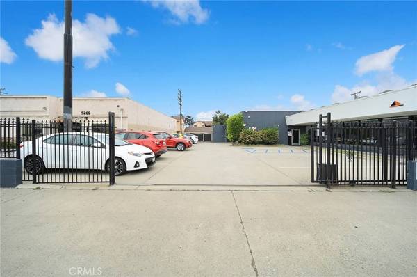 5260 Pomona BLVD, Los Angeles, CA 90022