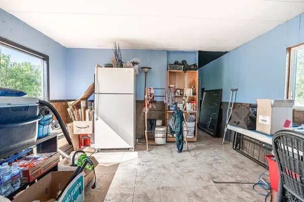 605 Spokane St, Lamont, WA 99017