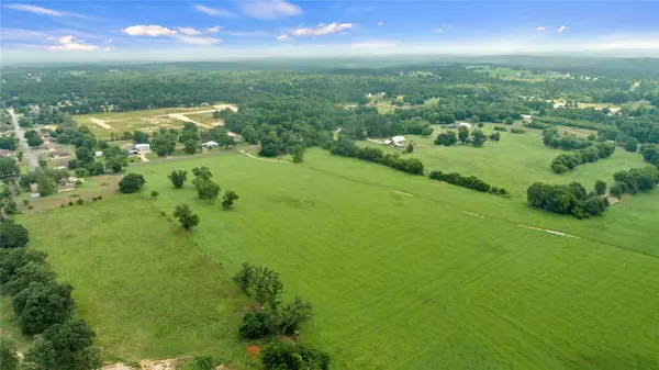 13219 FM 16, Lindale, TX 75771