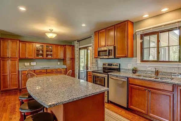 6285 Todhunter Rd, Monroe, OH 45044