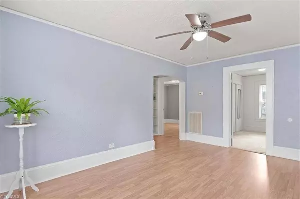 604 Hedrick AVE, High Point, NC 27262