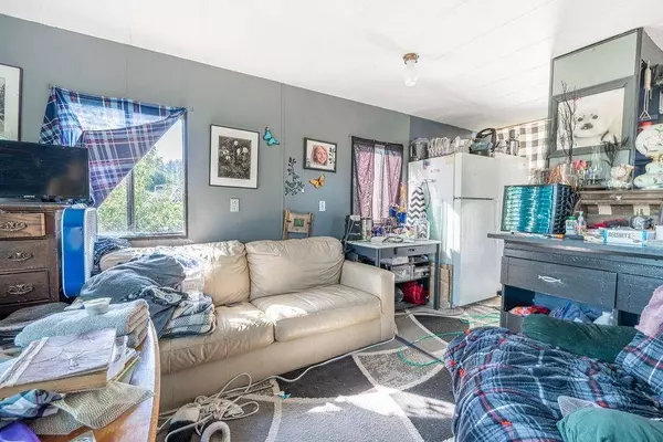 605 Spokane St, Lamont, WA 99017