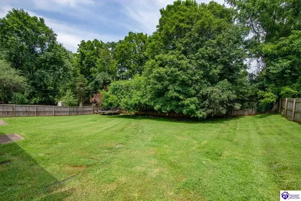 1138 Thomas Street, Radcliff, KY 40160