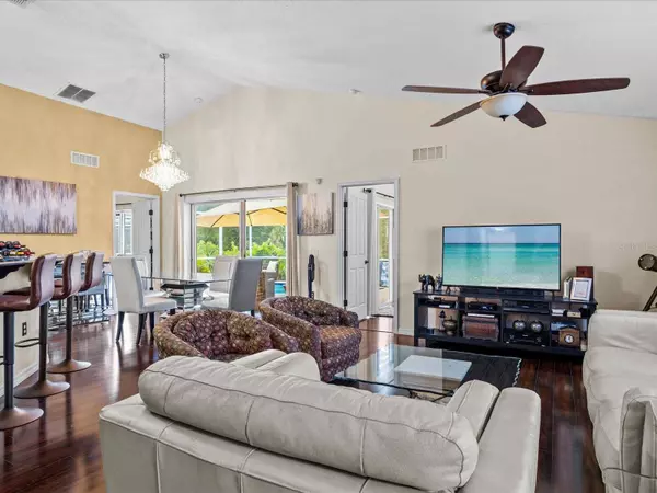 232 RESERVE DR, Davenport, FL 33896