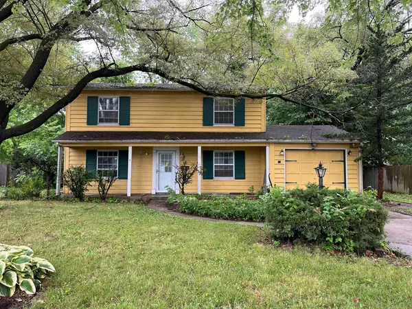 25 Longbeach RD, Montgomery, IL 60538