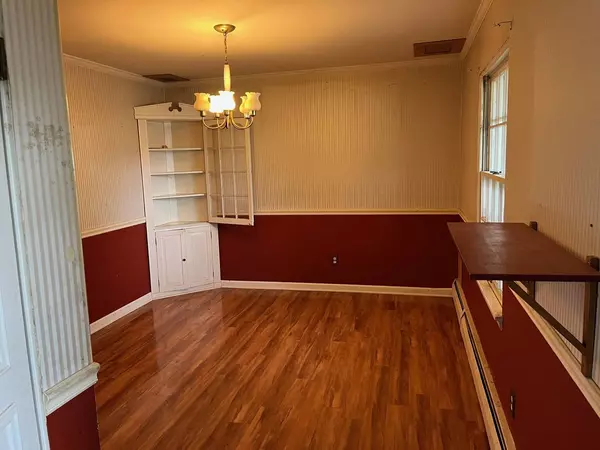 25 Longbeach Road, Montgomery, IL 60538