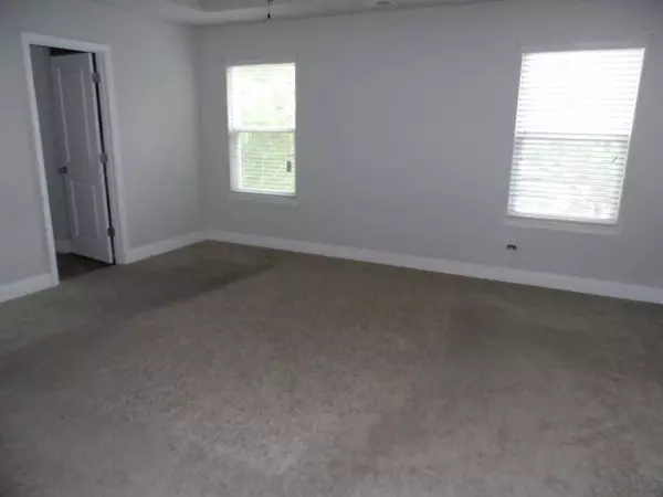 1014 Eldon Ln, Fairburn, GA 30213