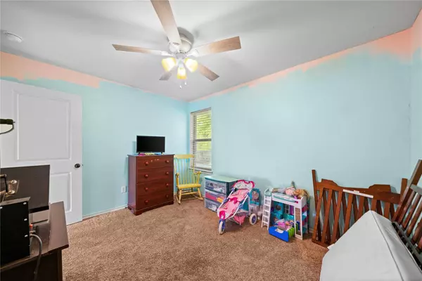 203 Mission Crest Circle, Lindale, TX 75771