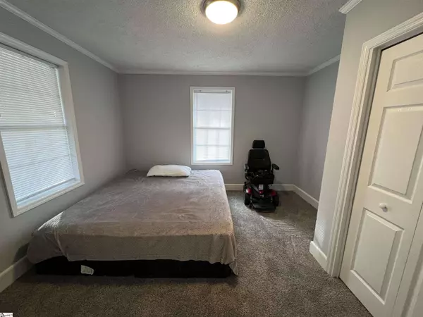 221 Church Street, Greenville, SC 29609