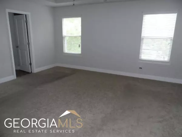 1014 Eldon Ln, Fairburn, GA 30213