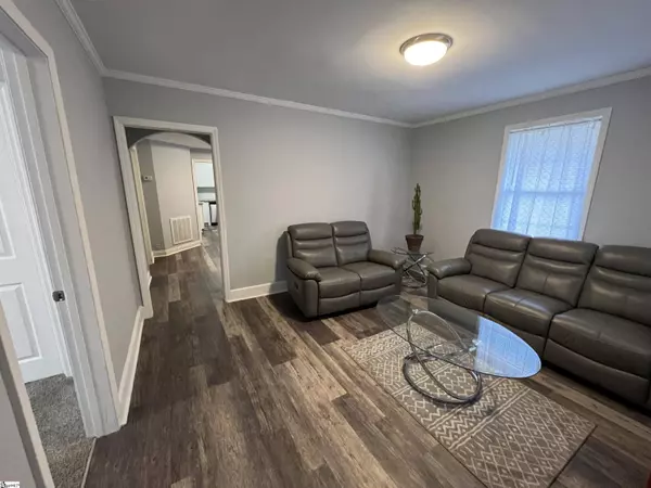 221 Church Street, Greenville, SC 29609