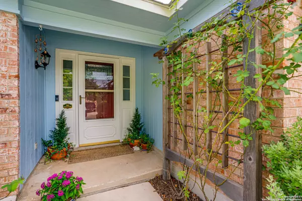 337 NOTCH LEAF, Cibolo, TX 78108-3105