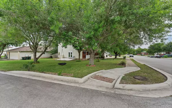 1171 Hilltop Dr, San Marcos, TX 78666