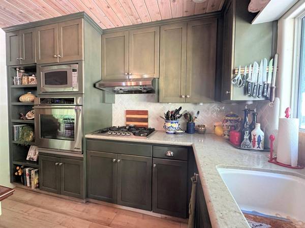 42761 Hot Springs Drive, California Hot Springs, CA 93207