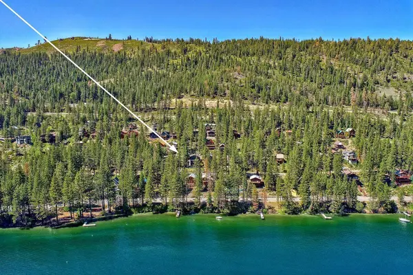 14489 E Reed Avenue, Truckee, CA 96161