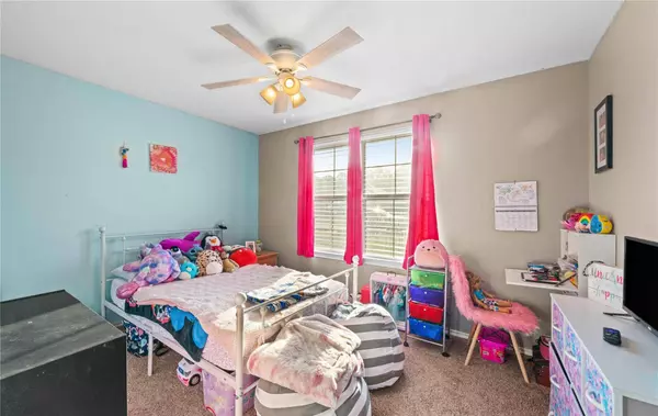 203 Mission Crest Circle, Lindale, TX 75771