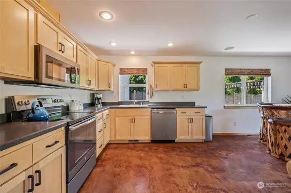 778 River DR SW, Quincy, WA 98848