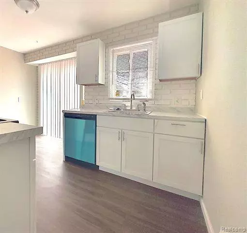 1311 BUCKINGHAM Avenue, Lincoln Park, MI 48146