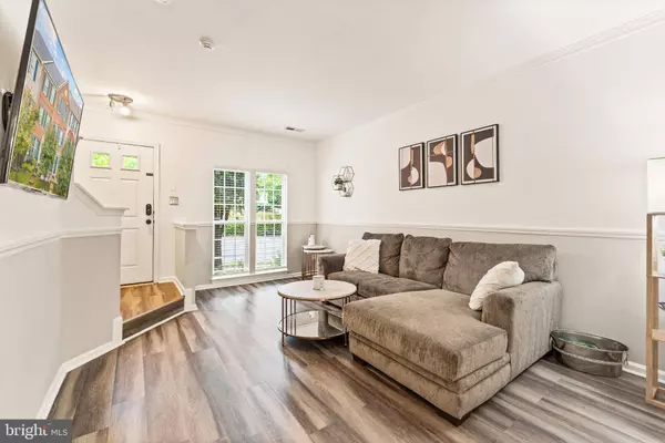 12489 SELKIRK CIR, Bristow, VA 20136