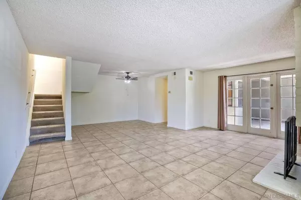 17543 Ashburton Rd, San Diego, CA 92128