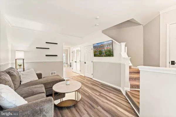 12489 SELKIRK CIR, Bristow, VA 20136