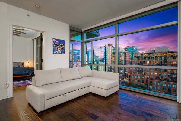 800 The Mark Ln #1007, San Diego, CA 92101