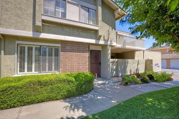 17543 Ashburton Rd, San Diego, CA 92128