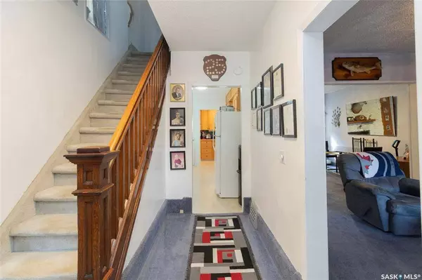 237 I AVENUE N, Saskatoon, SK S7L 2G3